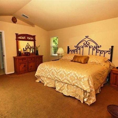 Universal Vacation Homes 麥爾茲堡 外观 照片